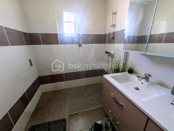 Maison de village de 135,78 m²