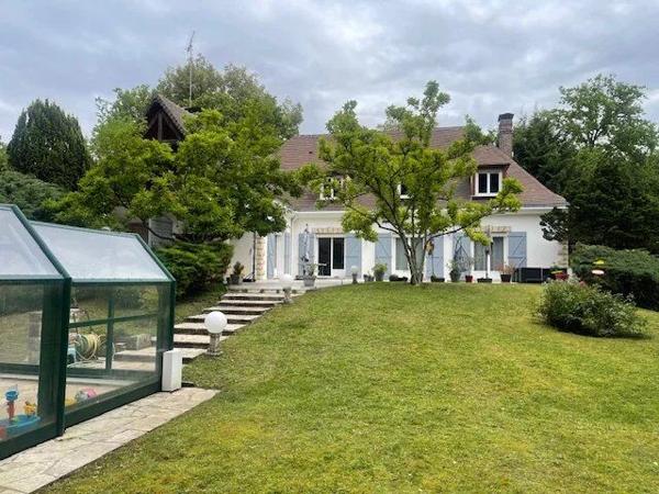 Vente Maison 7 pièces 255 m2 à Lamorlaye