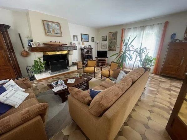 Vente Maison 7 pièces 255 m2 à Lamorlaye