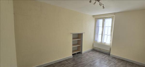 Maison à vendre |  Azerat |  4 pièces | 77 m²