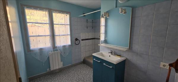 Maison à vendre |  Azerat |  4 pièces | 77 m²