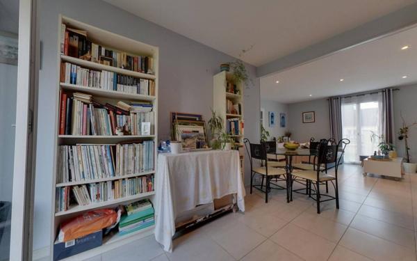 Maison à vendre    5 pièces •  Roissy-en-Brie