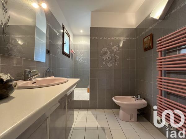 Maison à vendre 5 pièces 133 m² Ollioules