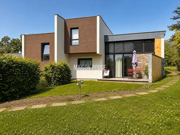 Rare à Lannion : 224 m² de liberté à réinventer