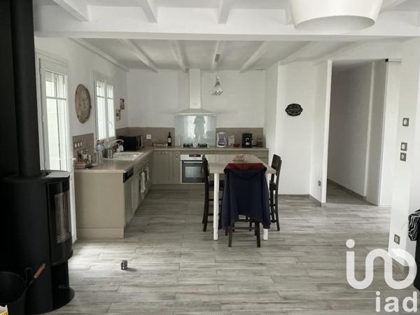 Maison à vendre 5 pièces 133 m² Saint-Loubès