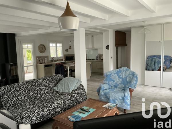 Maison à vendre 5 pièces 133 m² Saint-Loubès