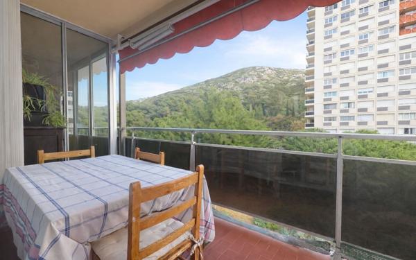 Appartement à vendre    4 pièces • 78,58 m2 Marseille 10