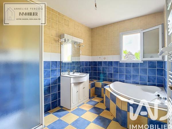 Maison à vendre 5 pièces 135 m² Cours-les-Barres