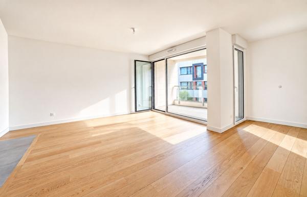 Asnières Gare Appartement 2 pièces 54 m² avec terrasse 5 m²
