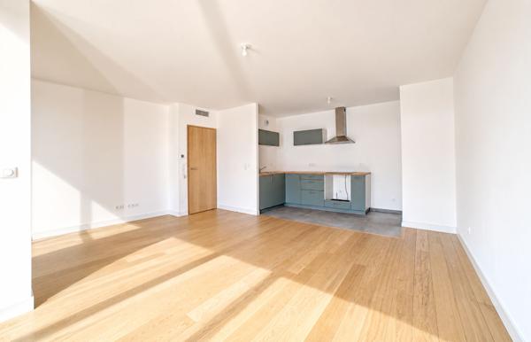Asnières Gare Appartement 2 pièces 54 m² avec terrasse 5 m²