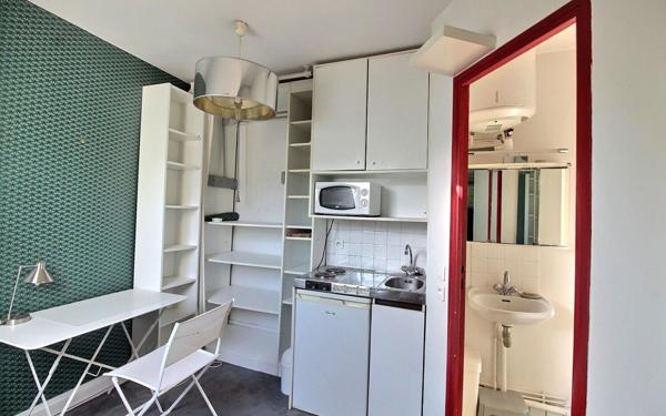 Appartement à vendre    1 pièce • 9,02 m2 Paris 6