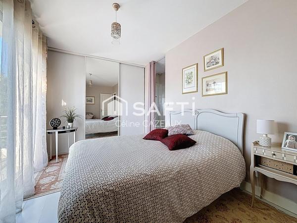 Maison familiale avec piscine, volumes généreux et vie au calme – Eysines