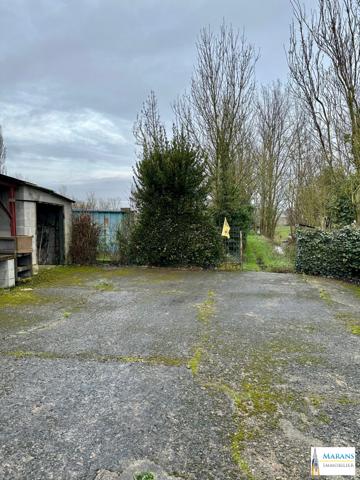 MAISON 5 PIÈCES – BORD DE RIVIÈRE – GRAND JARDIN – MARANS (17230)