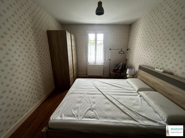 MAISON 5 PIÈCES – BORD DE RIVIÈRE – GRAND JARDIN – MARANS (17230)