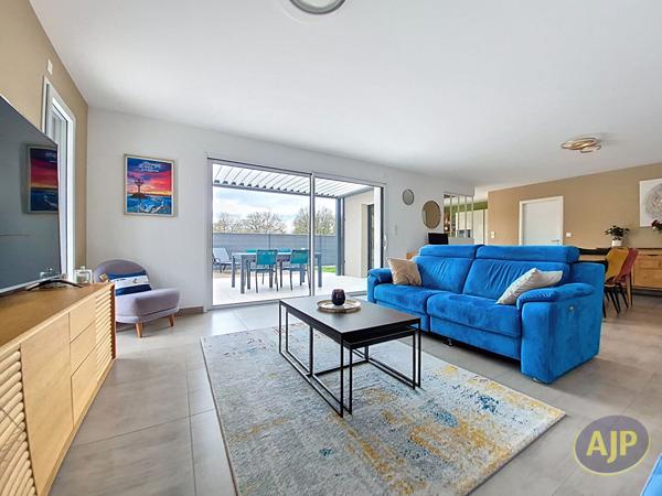 Vente maison La Roche Sur Yon : 499 900 € - AJP Immobilier La Roche-sur-Yon