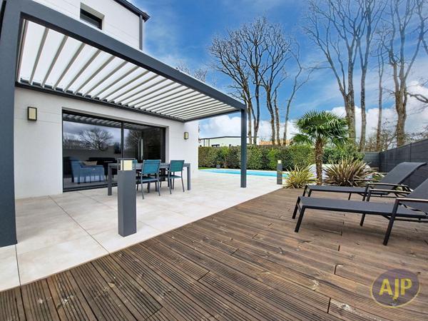 Vente maison La Roche Sur Yon : 499 900 € - AJP Immobilier La Roche-sur-Yon