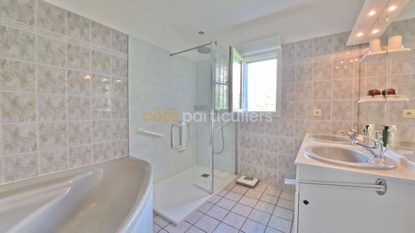 Vente
                Maison113 m² - 5 Pièces -
                    LES SABLES D OLONNE (85340)
