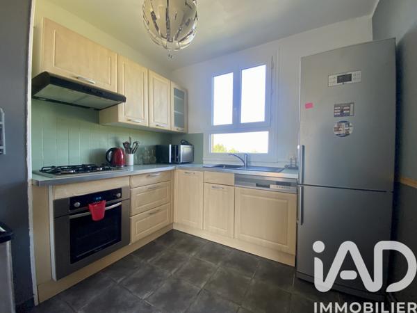 Appartement à vendre 3 pièces 56 m² Sainte-Geneviève-des-Bois