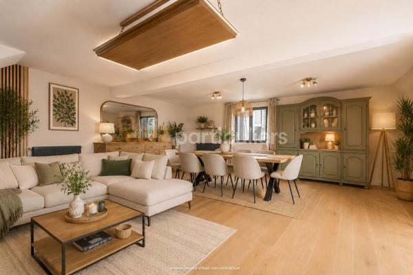 Vente
                Maison155 m² - 8 Pièces -
                    MARTIGNE FERCHAUD (35640)