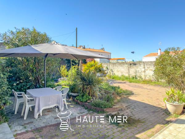 MAREE – La Chaume, maison à 350 mètres de la côte sauvage