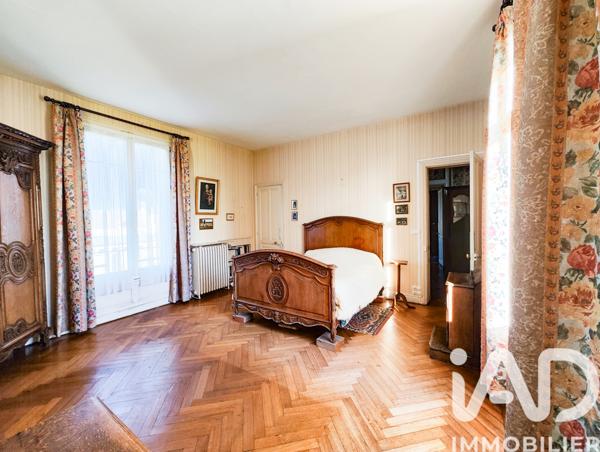 Maison à vendre 9 pièces 256 m² Thury-Harcourt-le-Hom