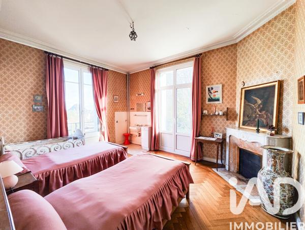 Maison à vendre 9 pièces 256 m² Thury-Harcourt-le-Hom