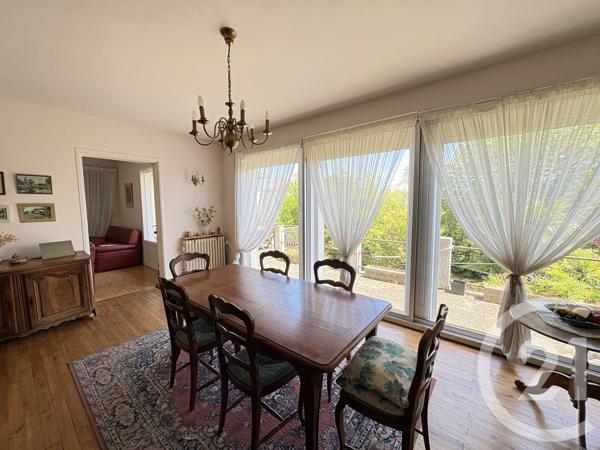 Maison à vendre  4 pièces - 105 m 2   SAUJON  - 17