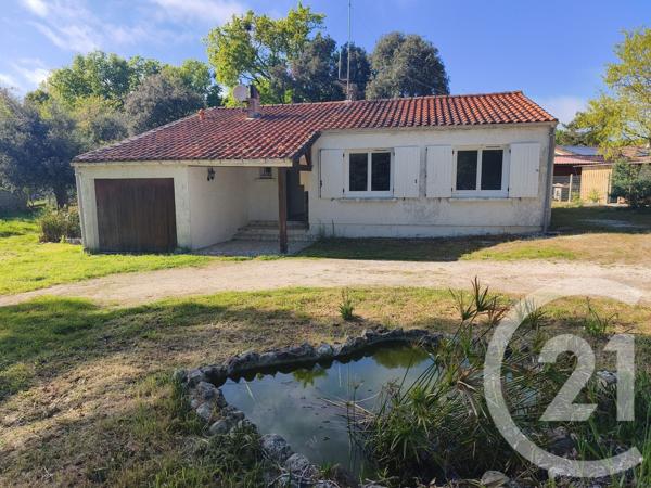 Maison à vendre  4 pièces - 105 m 2   SAUJON  - 17
