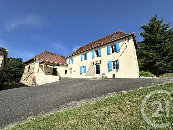 Maison à vendre  6 pièces - 190 m 2   ORTHEZ  - 64