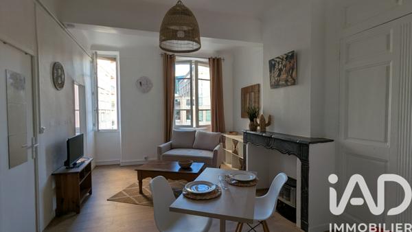 Location studio 33,02 m² Toulon
