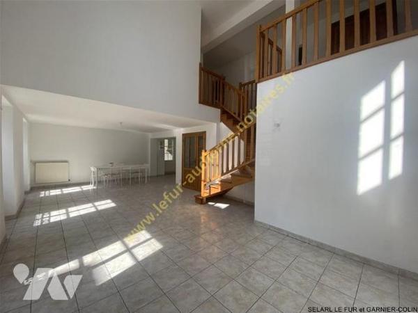 Appartement duplex en plein centre-ville d'AUDIERNE - proche de toutes les commodités