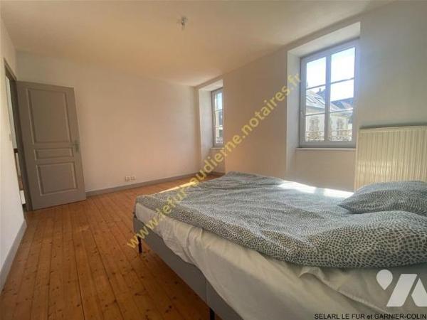 Appartement duplex en plein centre-ville d'AUDIERNE - proche de toutes les commodités