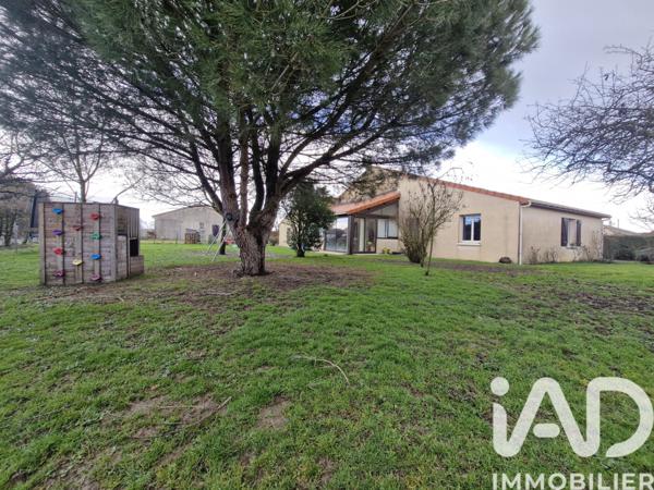 Maison à vendre 6 pièces 144 m² Thouars