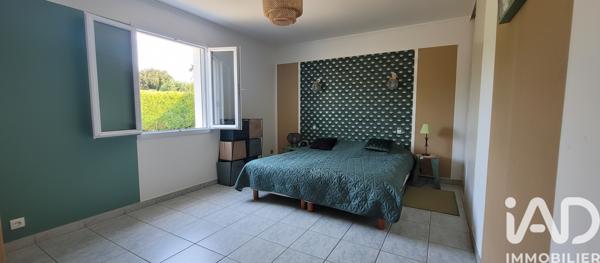 Maison à vendre 8 pièces 205 m² Saint-Jean-d'Angély