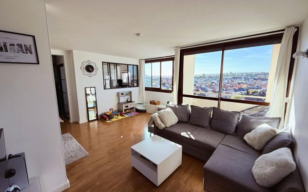 Appartement à vendre    4 pièces • 68,82 m2 Fresnes