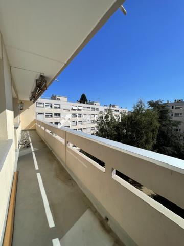 Appartement 3 pièce(s) 2 chambre(s) 79 m²