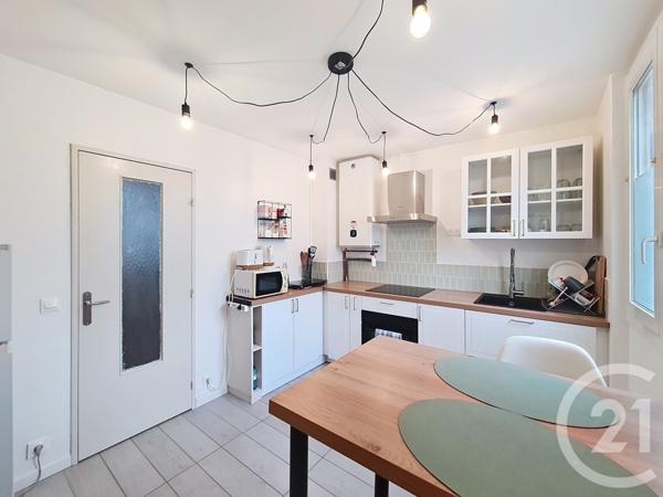 Appartement F2 à vendre  2 pièces - 45,99 m2 ARLES - 13