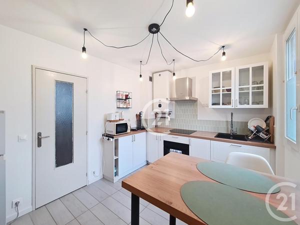 Appartement F2 à vendre  2 pièces - 45,99 m2 ARLES - 13