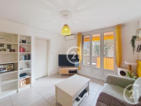 Appartement F2 à vendre  2 pièces - 45,99 m2 ARLES - 13