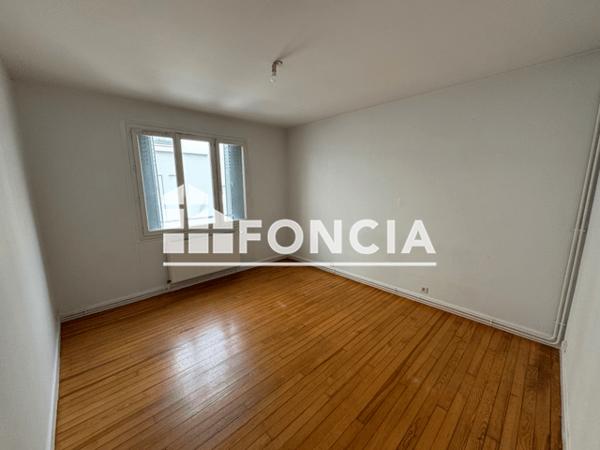 Location Appartement 3 pièces 65.23 m² - 11 RUE LINNE Grenoble 38000