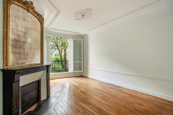 Appartement Paris 9 e - VILLA DES PLATANES