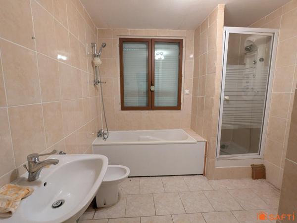 Maison à fort potentiel au cœur de la Petite Camargue