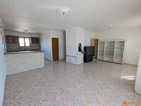 Maison à fort potentiel au cœur de la Petite Camargue