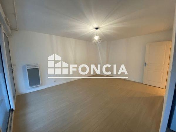 Location Appartement 2 pièces 46.09 m² - 10 RUE FRANCOIS LANNO Rennes 35000