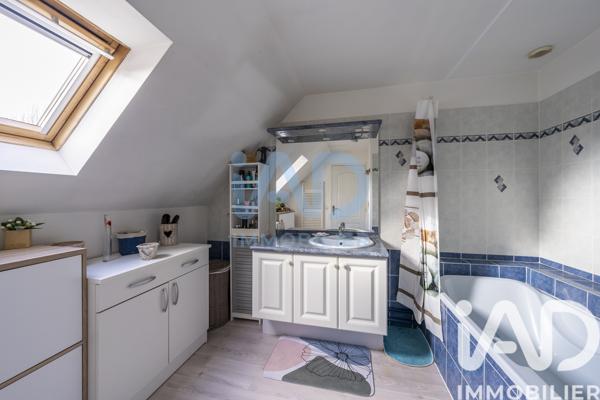 Maison à vendre 6 pièces 135 m² Moret-Loing-et-Orvanne