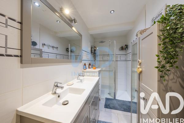 Maison à vendre 6 pièces 135 m² Moret-Loing-et-Orvanne