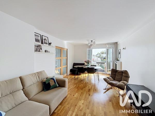 Appartement à vendre 4 pièces 72 m² Courbevoie