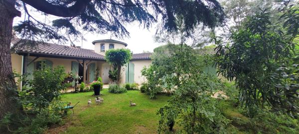 Bergerac (24100) VIAGER SANS RENTE OU NUE PROPRIÉTÉ, DAME DE 84 ANS MAISON ET APPARTEMENT BERGERAC CENTRE