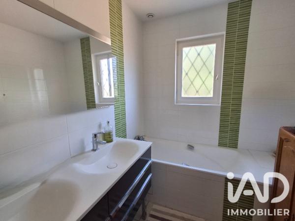 Maison à vendre 7 pièces 238 m² Saint-Avertin
