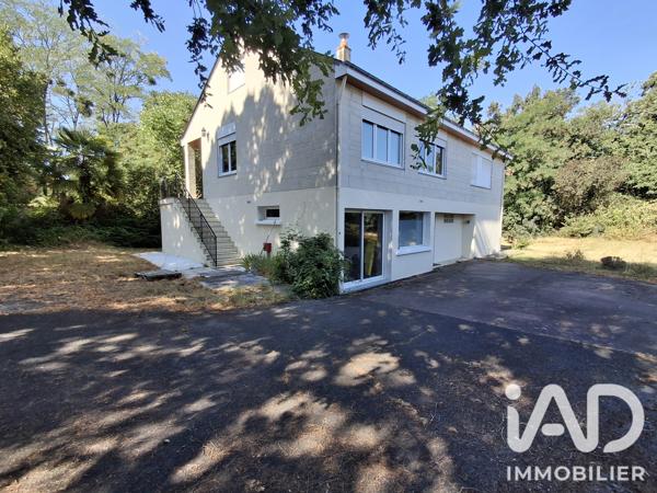 Maison à vendre 7 pièces 238 m² Saint-Avertin